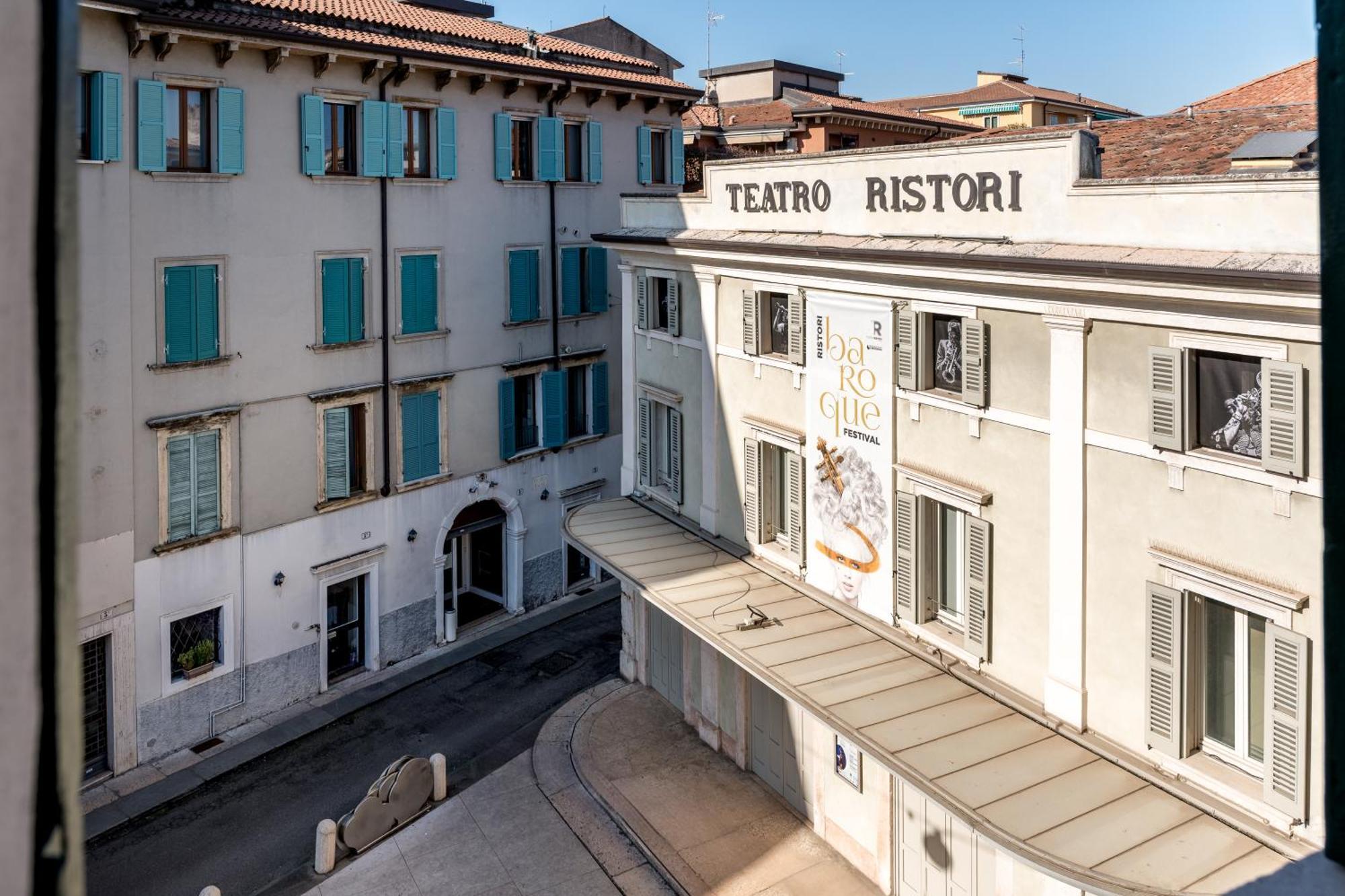 Appartement Palazzo Ristori à Vérone Extérieur photo