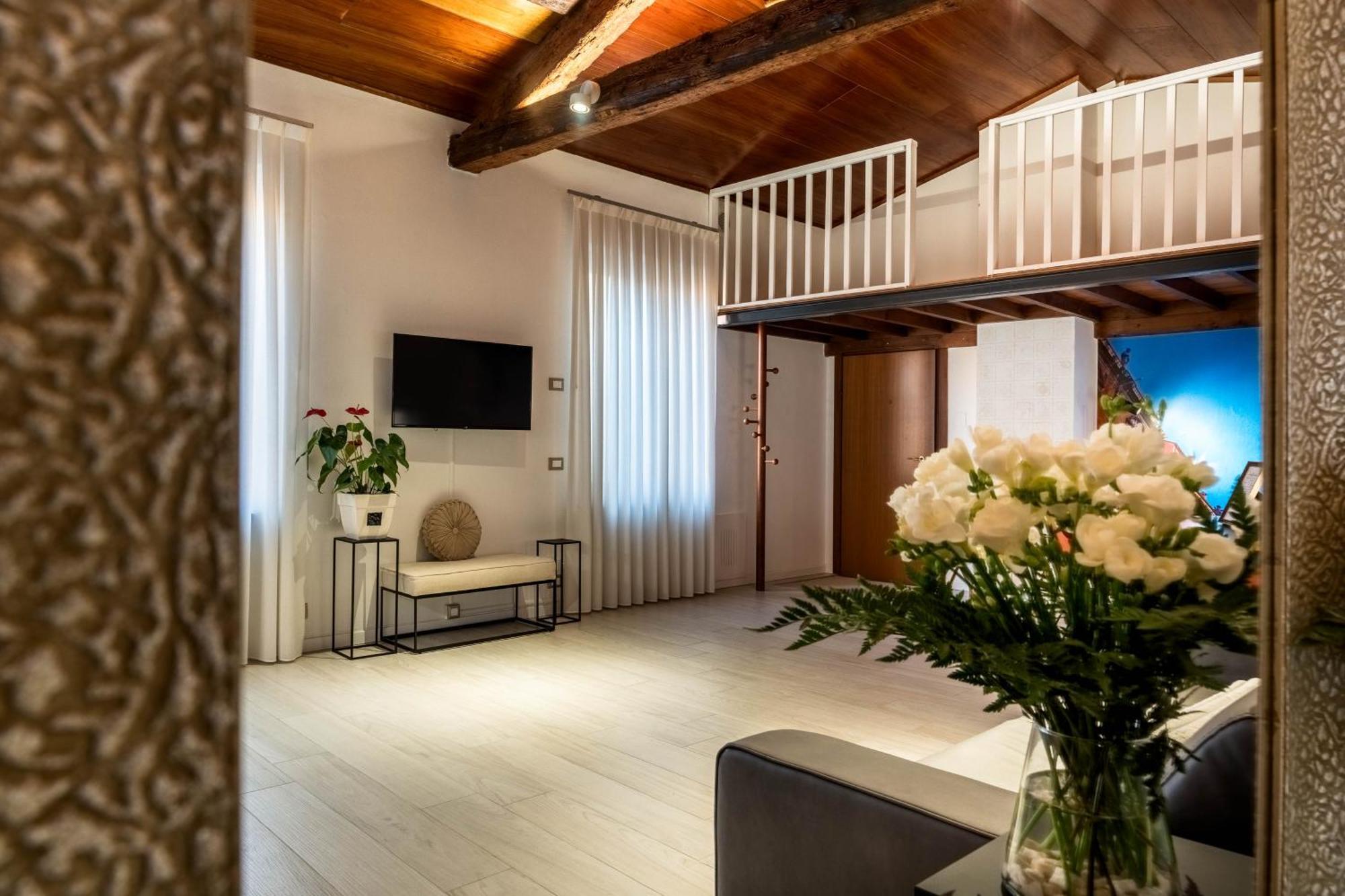 Appartement Palazzo Ristori à Vérone Extérieur photo